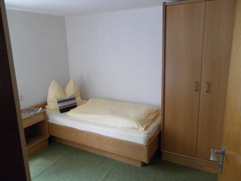 Hotel Garni Seebachstueble 티티제-노이슈타트 객실 사진