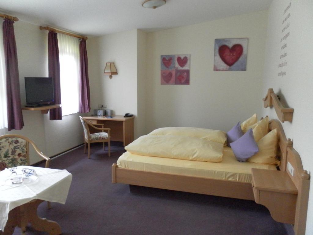 Hotel Garni Seebachstueble 티티제-노이슈타트 외부 사진