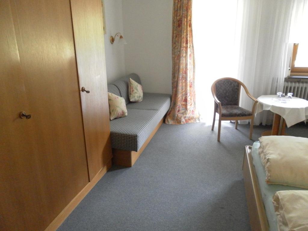 Hotel Garni Seebachstueble 티티제-노이슈타트 객실 사진